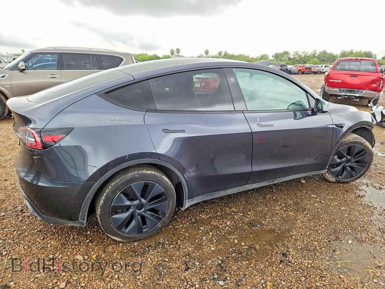 2024 TESLA MODEL Y - VIN: 7SAYGDED1RF099690 - Photo 3