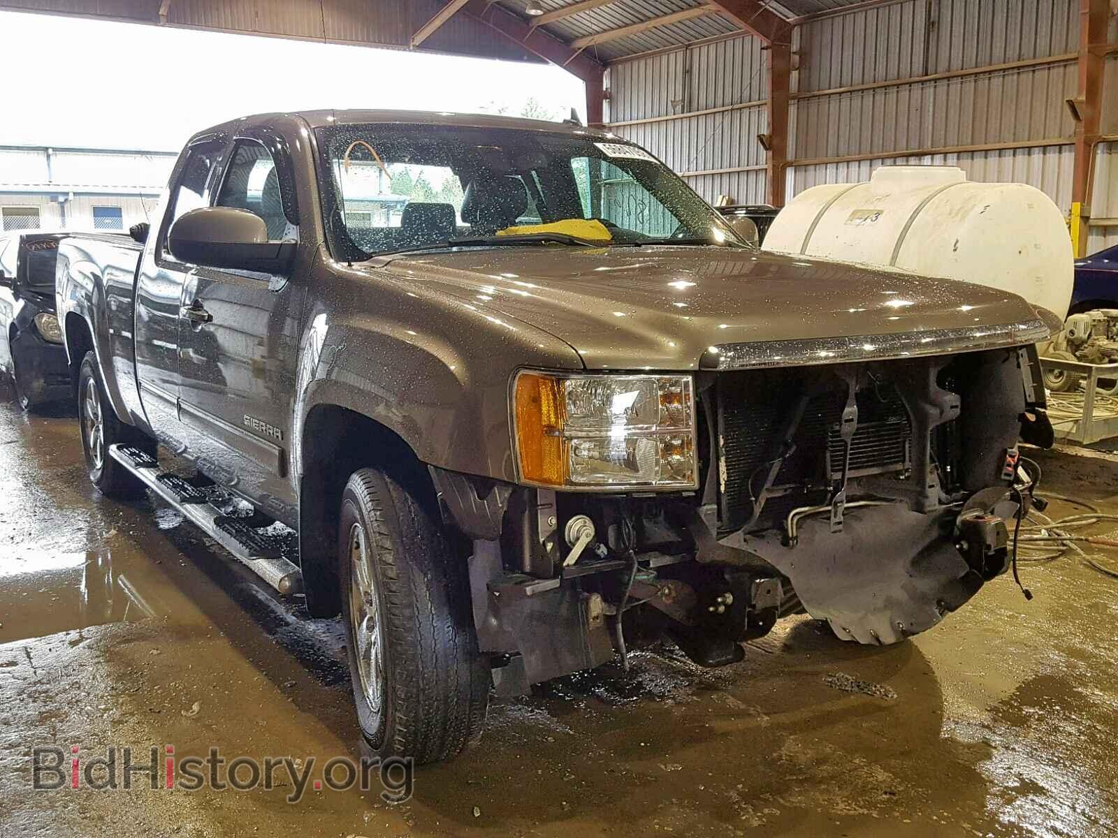 Photo 1GTR1WE00DZ215184 - GMC SIERRA C15 2013