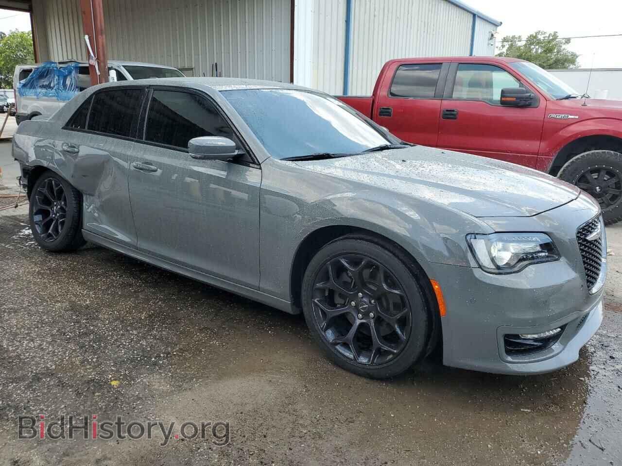 2019 CHRYSLER 300 - VIN: 2C3CCABT6KH679342 - Фото 4