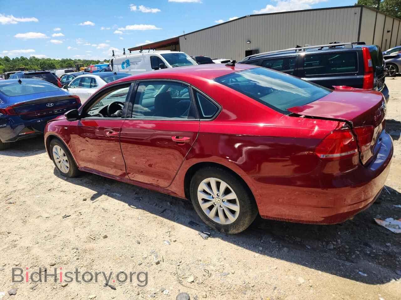 2015 VOLKSWAGEN PASSAT - VIN: 1VWAT7A34FC081148 - Фото 2