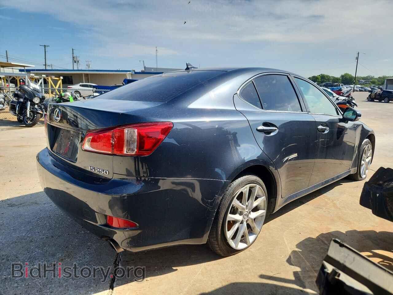 2011 LEXUS IS - VIN: JTHBF5C28B2101231 - Photo 3