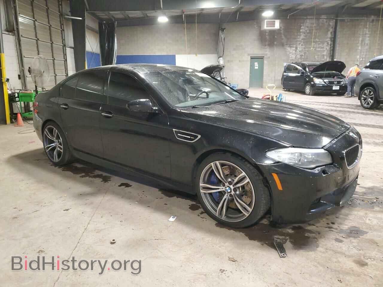 2013 BMW M5 - VIN: WBSFV9C5XDC772591 - Фото 4