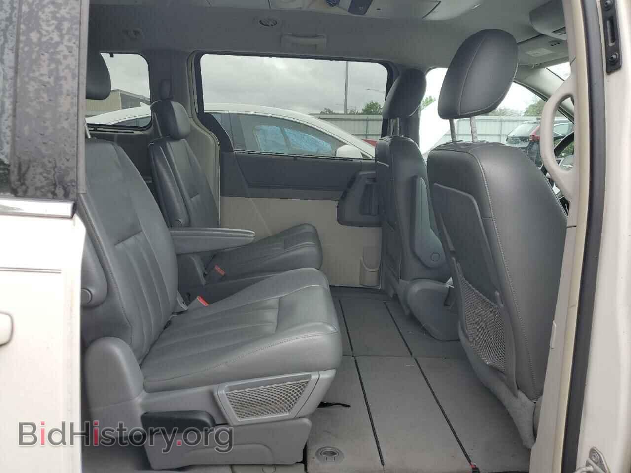 2010 CHRYSLER MINIVAN - VIN: 2A4RR5DX2AR149500 - Фото 11