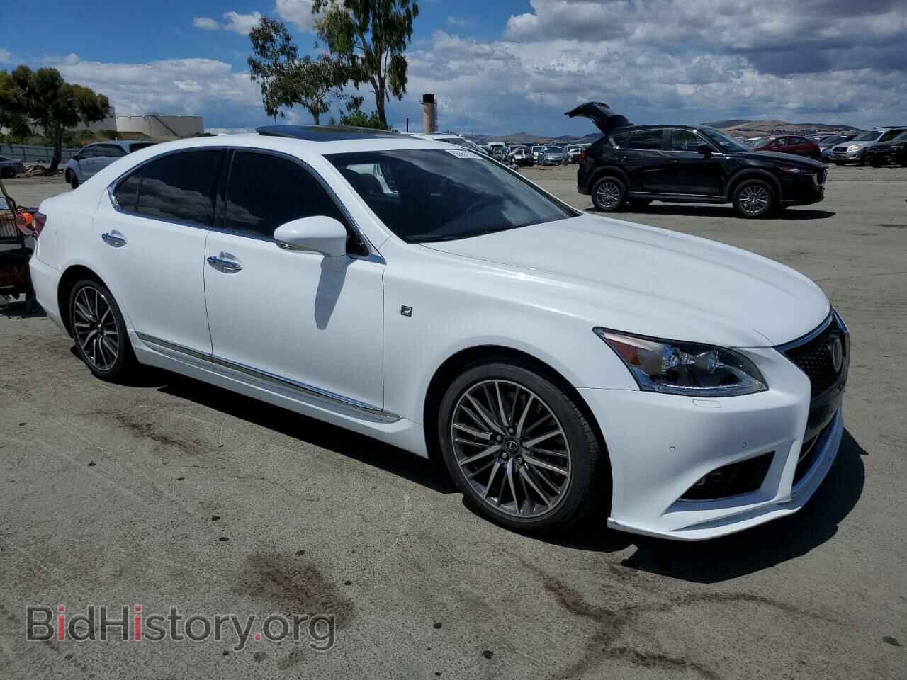 2015 LEXUS LS460 - VIN: JTHBL5EF0F5136665 - Photo 4