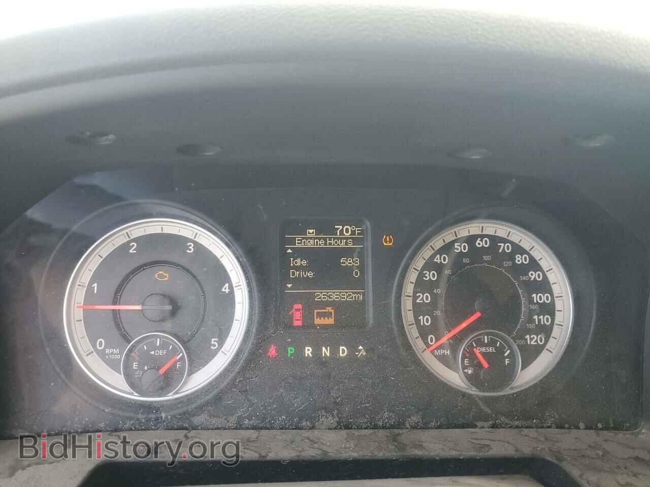 2013 RAM All Models - VIN: 3C6UR5CL0DG547983 - Photo 9