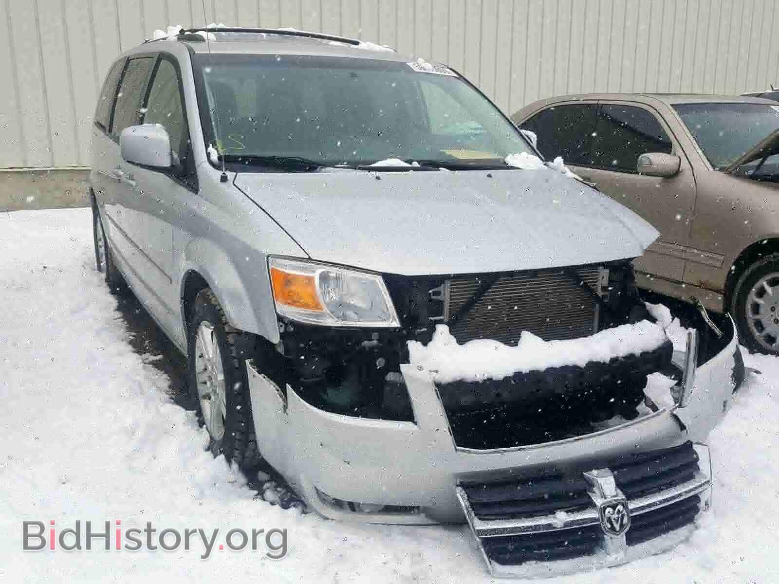 Photo 2D4RN4DE3AR313124 - DODGE CARAVAN 2010