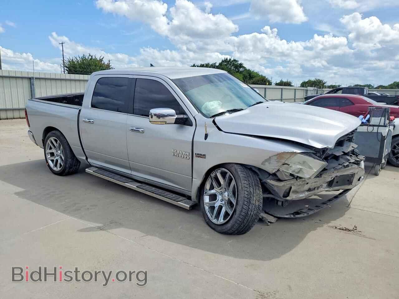 2018 RAM 1500 - VIN: 1C6RR6LT7JS210565 - Photo 4