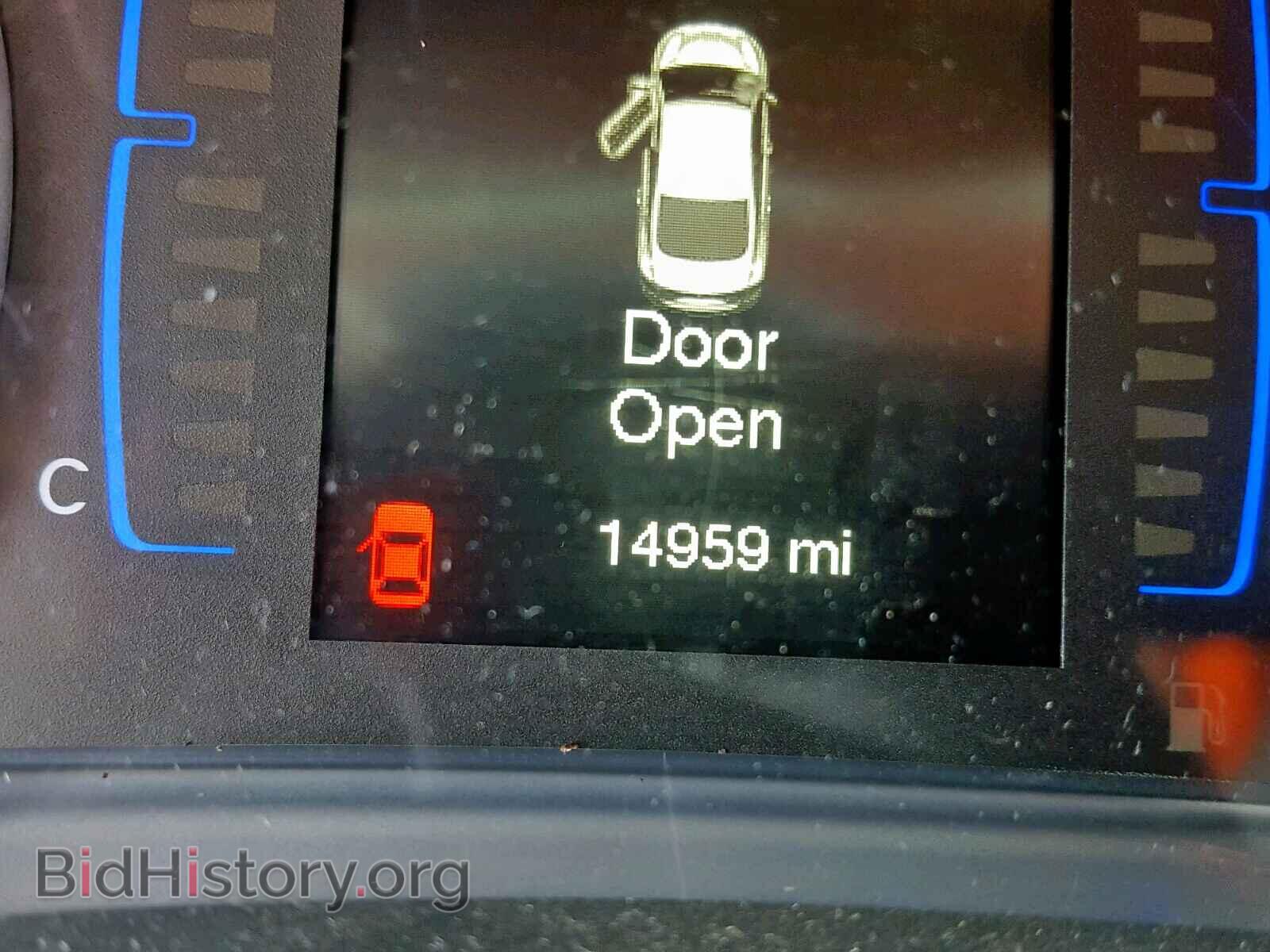 2016 CHRYSLER 200 - VIN: 1C3CCCAB9GN165956 - Фото 8