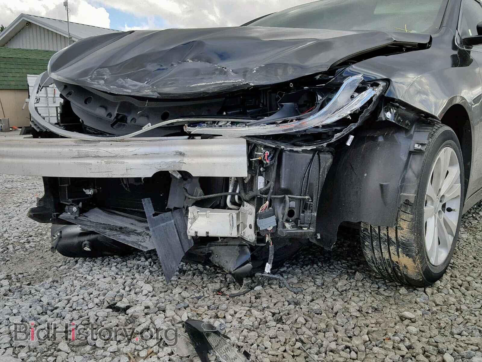 2016 CHRYSLER 200 - VIN: 1C3CCCAB9GN165956 - Фото 9