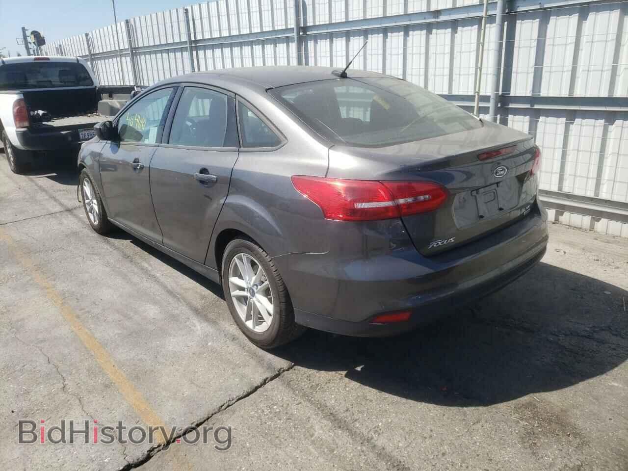 2018 FORD FOCUS - VIN: 1FADP3FE3JL270976 - Photo 3
