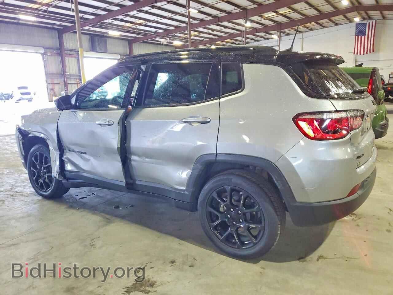 2022 JEEP COMPASS - VIN: 3C4NJDBB2NT228617 - Photo 2