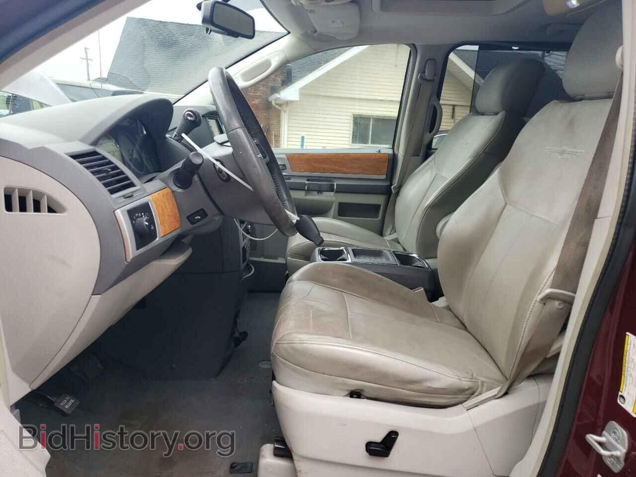 2008 CHRYSLER MINIVAN - VIN: 2A8HR64X48R661379 - Фото 7