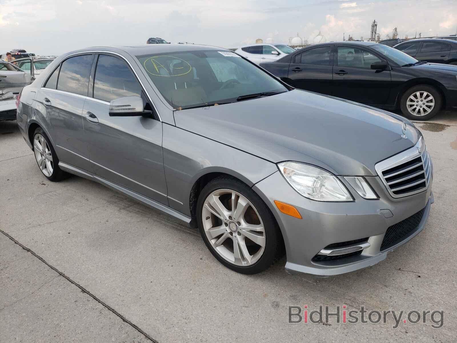 Photo WDDHF5KB5DA725922 - MERCEDES-BENZ E-CLASS 2013