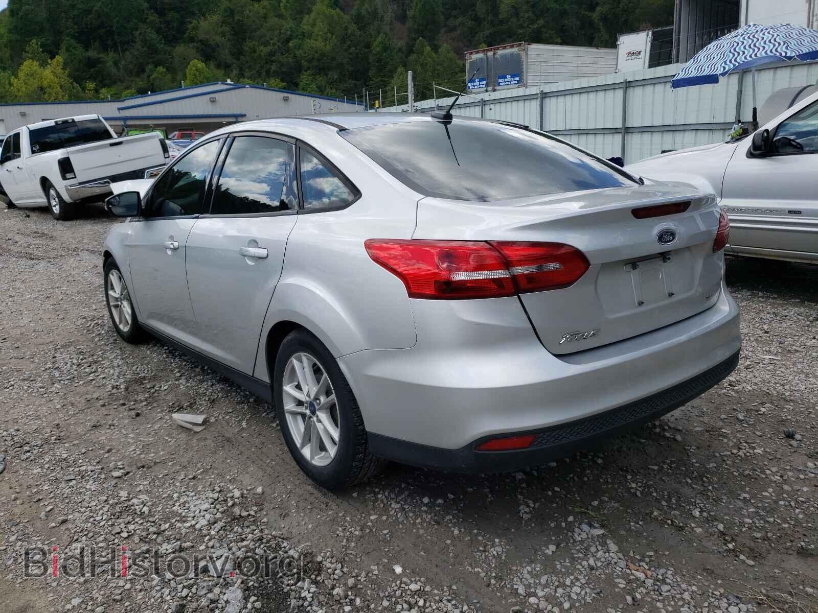 2017 FORD FOCUS - VIN: 1FADP3F23HL237718 - Фото 3