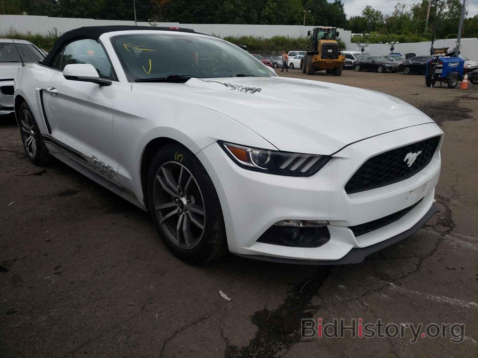 Photo 1FATP8UH2F5359777 - FORD MUSTANG 2015