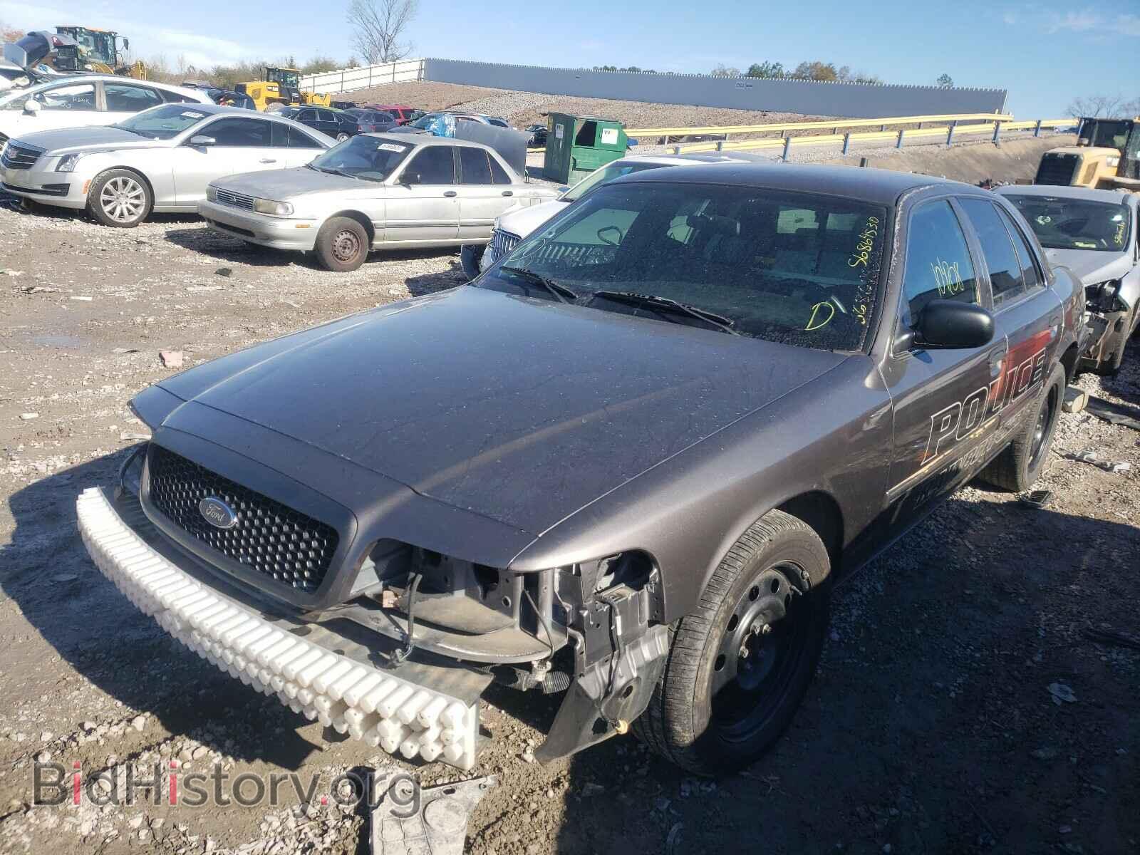 2011 FORD CROWN VIC - VIN: 2FABP7BV4BX143288 - Фото 2