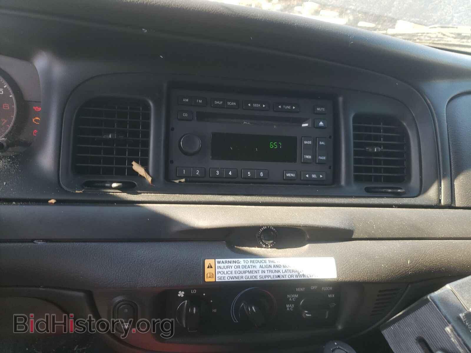 2011 FORD CROWN VIC - VIN: 2FABP7BV4BX143288 - Фото 9