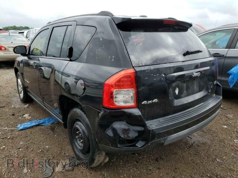 2011 Jeep COMPASS (VIN 1J4NF1FB9BD226465) — photo 3 of 10