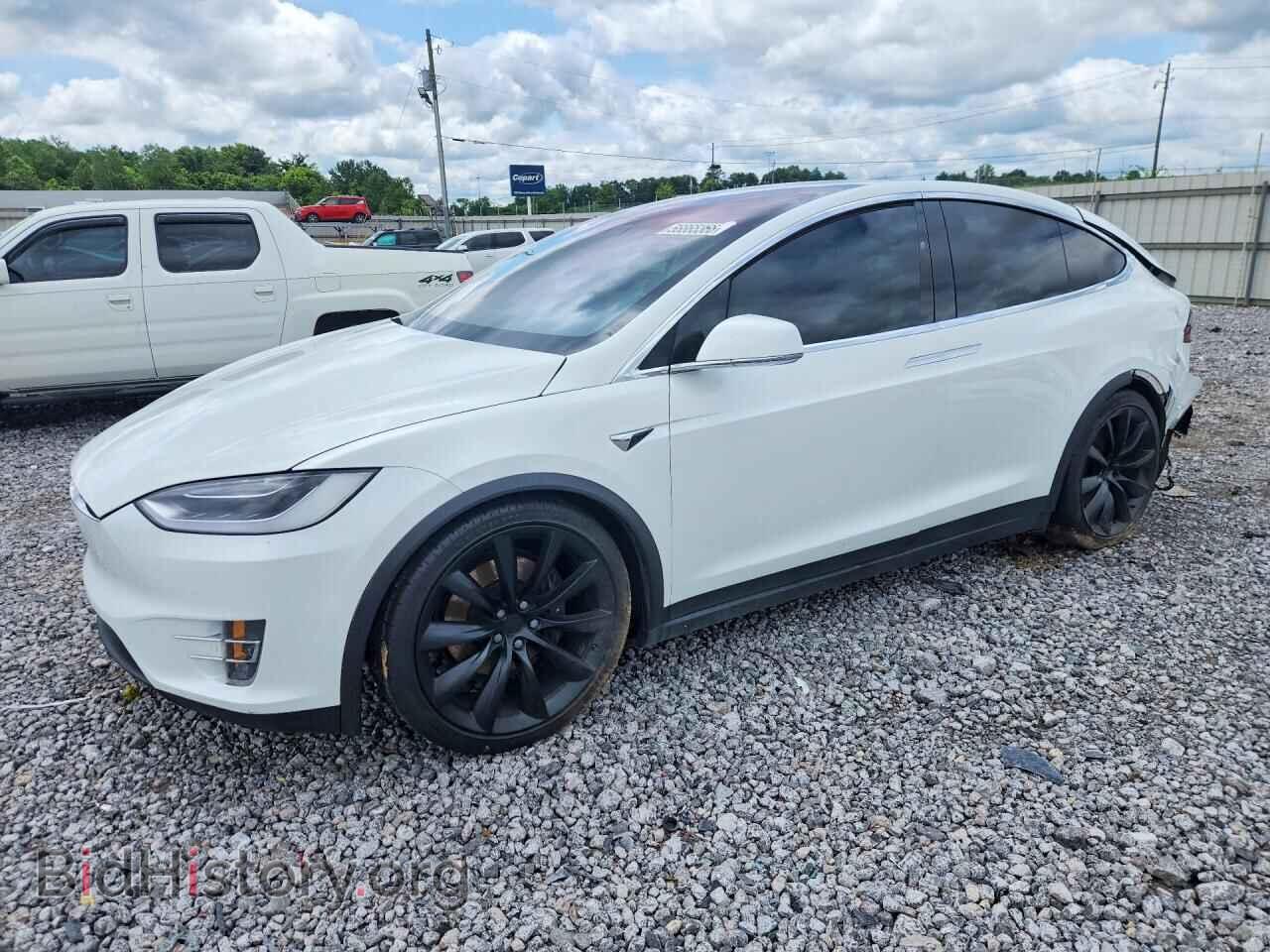 Фотография 5YJXCBE20HF077010 - TESLA MODEL X 2017