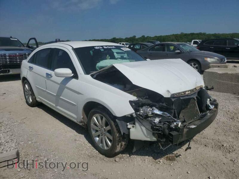2013 Chrysler 200 (VIN 1C3CCBBG2DN731987) — photo 4 of 12