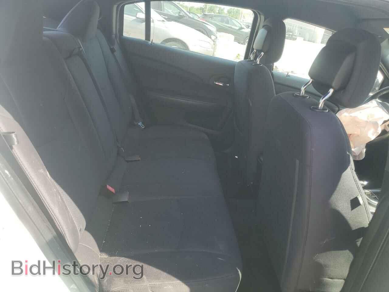 2013 CHRYSLER 200 - VIN: 1C3CCBBG2DN731987 - Фото 10