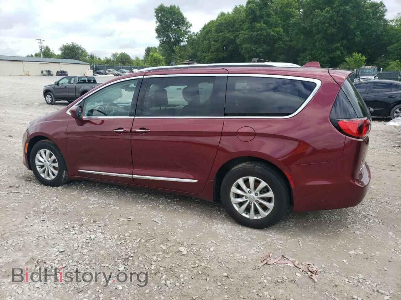 2018 CHRYSLER PACIFICA - VIN: 2C4RC1EG4JR144152 - Фото 2