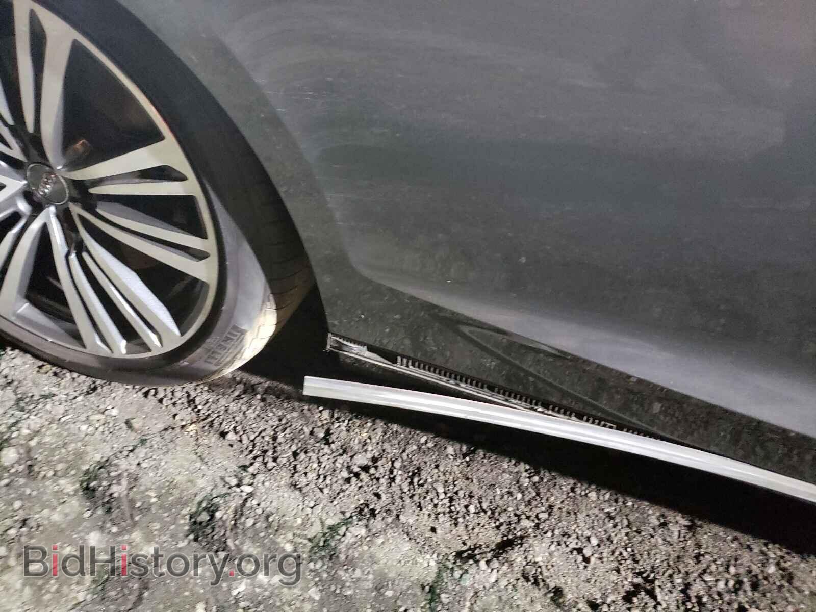 2019 AUDI A8 - VIN: WAU8EAF84KN024036 - Photo 9
