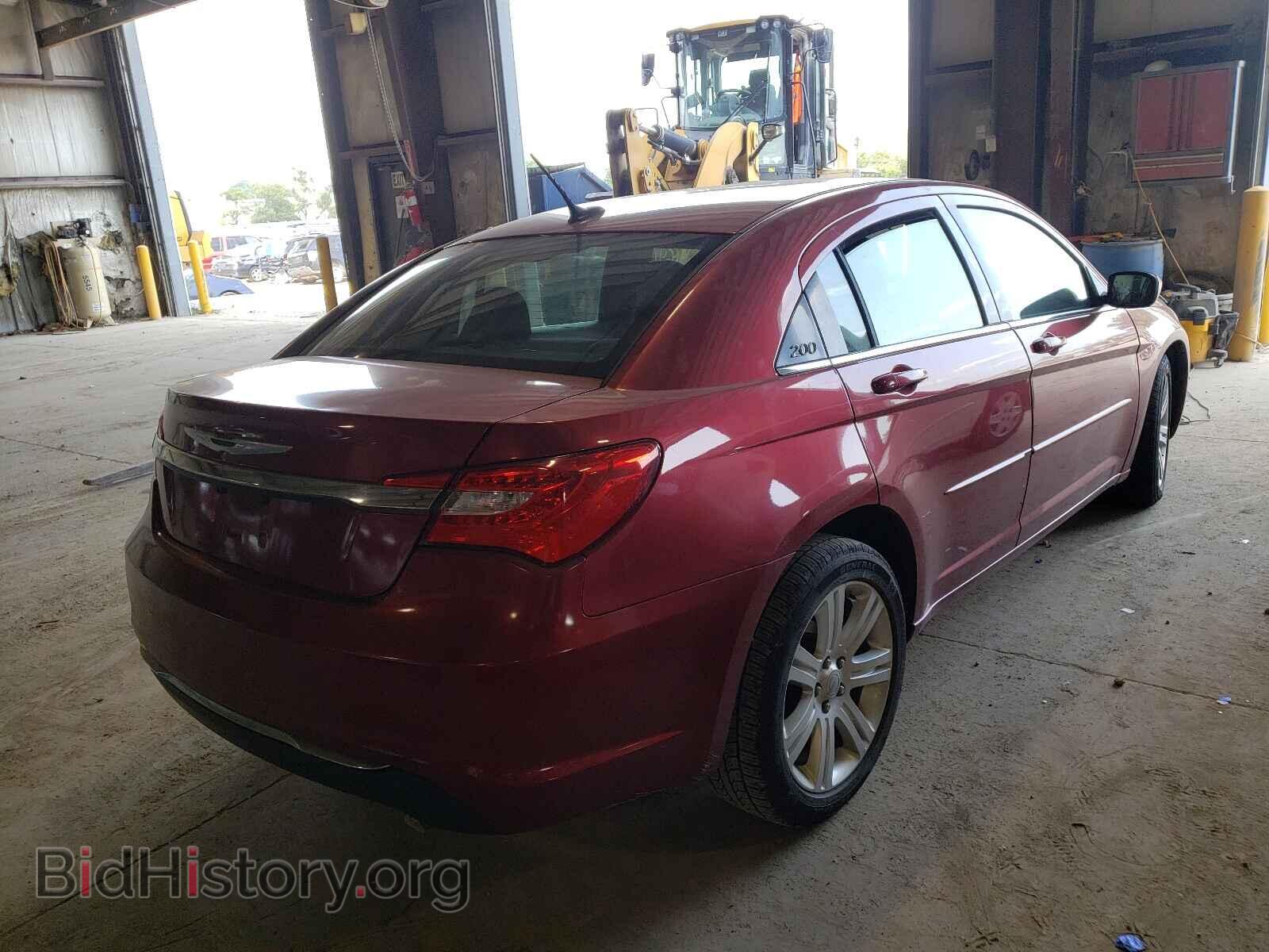 2013 CHRYSLER 200 - VIN: 1C3CCBBB7DN656515 - Фото 4