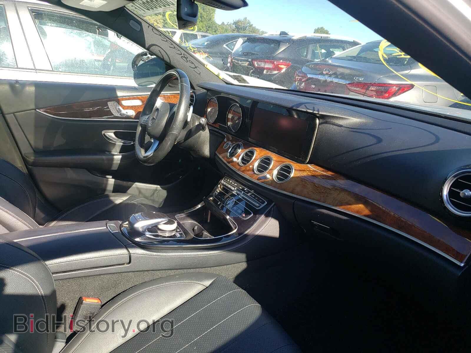 2017 MERCEDES-BENZ E-CLASS - VIN: WDDZF4KB2HA108868 - Фото 5