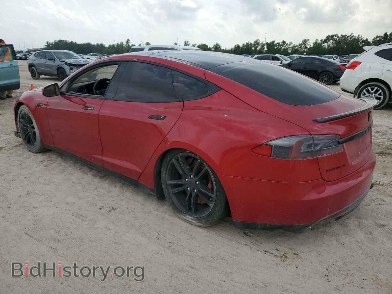 2014 TESLA MODEL S - VIN: 5YJSA1H10EFP44229 - Фото 2
