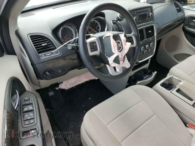 2011 Dodge CARAVAN (VIN 2D4RN3DG3BR731728) — photo 8 of 13