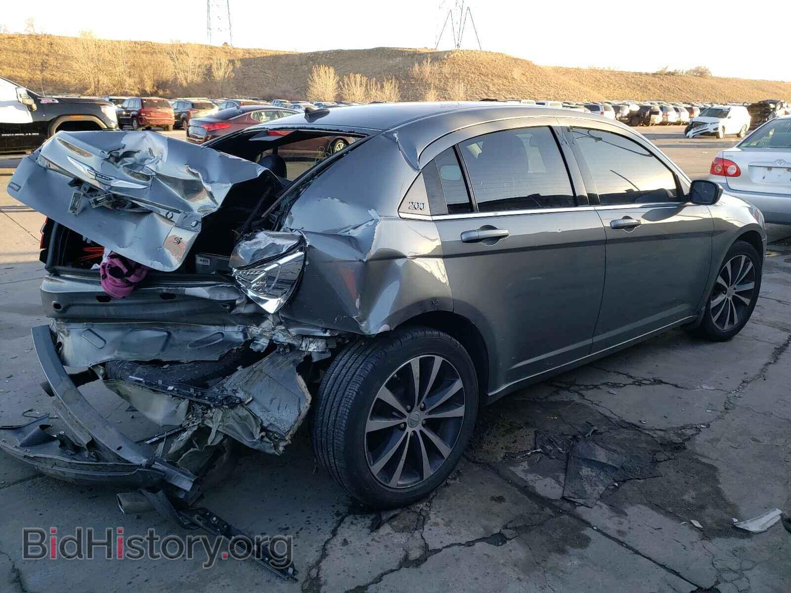 2013 CHRYSLER 200 - VIN: 1C3CCBCG6DN526171 - Фото 4