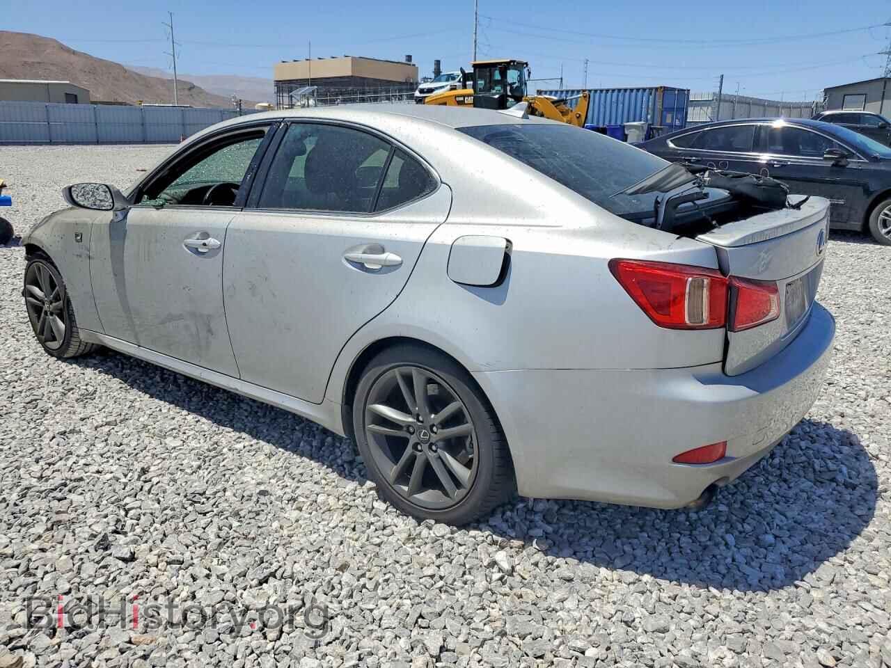 2011 LEXUS IS - VIN: JTHBF5C2XB5151725 - Photo 2
