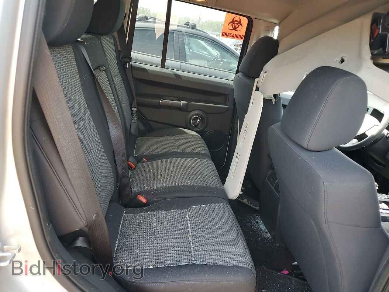 2010 JEEP COMMANDER - VIN: 1J4RH4GT4AC137346 - Фото 10