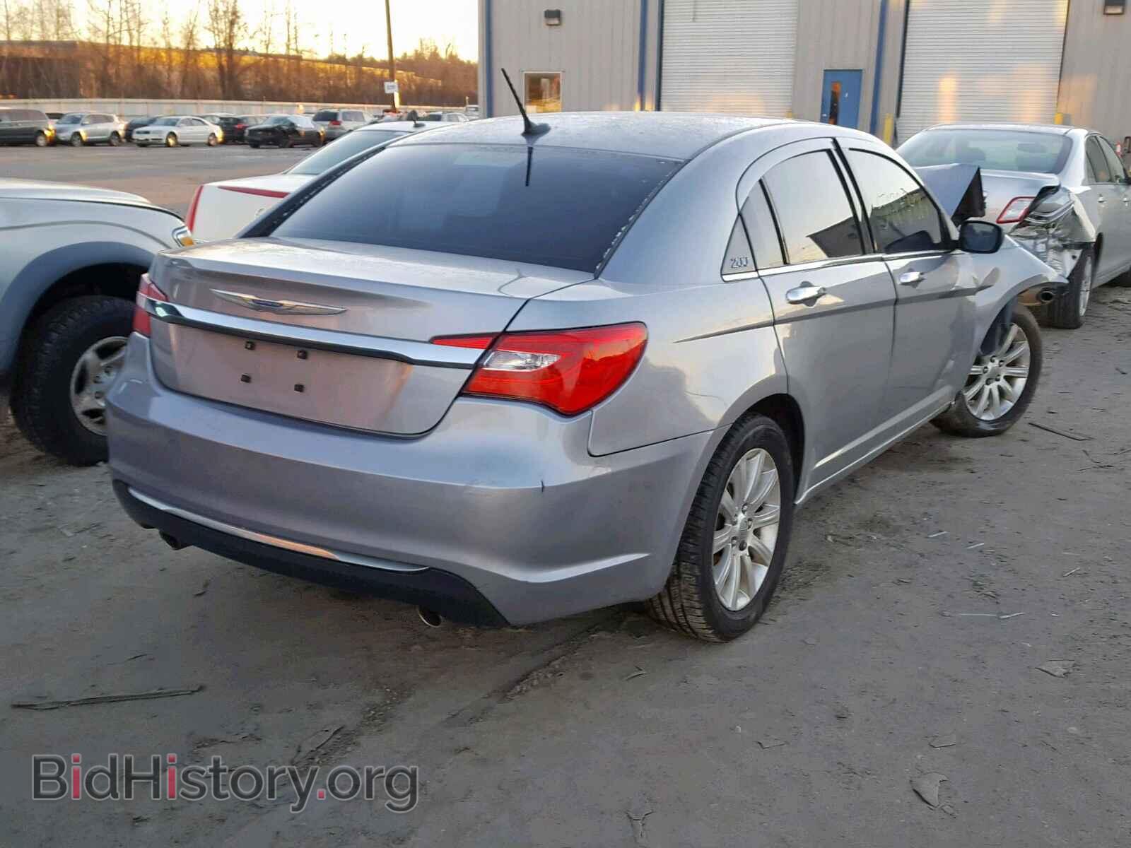 2013 CHRYSLER 200 - VIN: 1C3CCBCG3DN611971 - Фото 4
