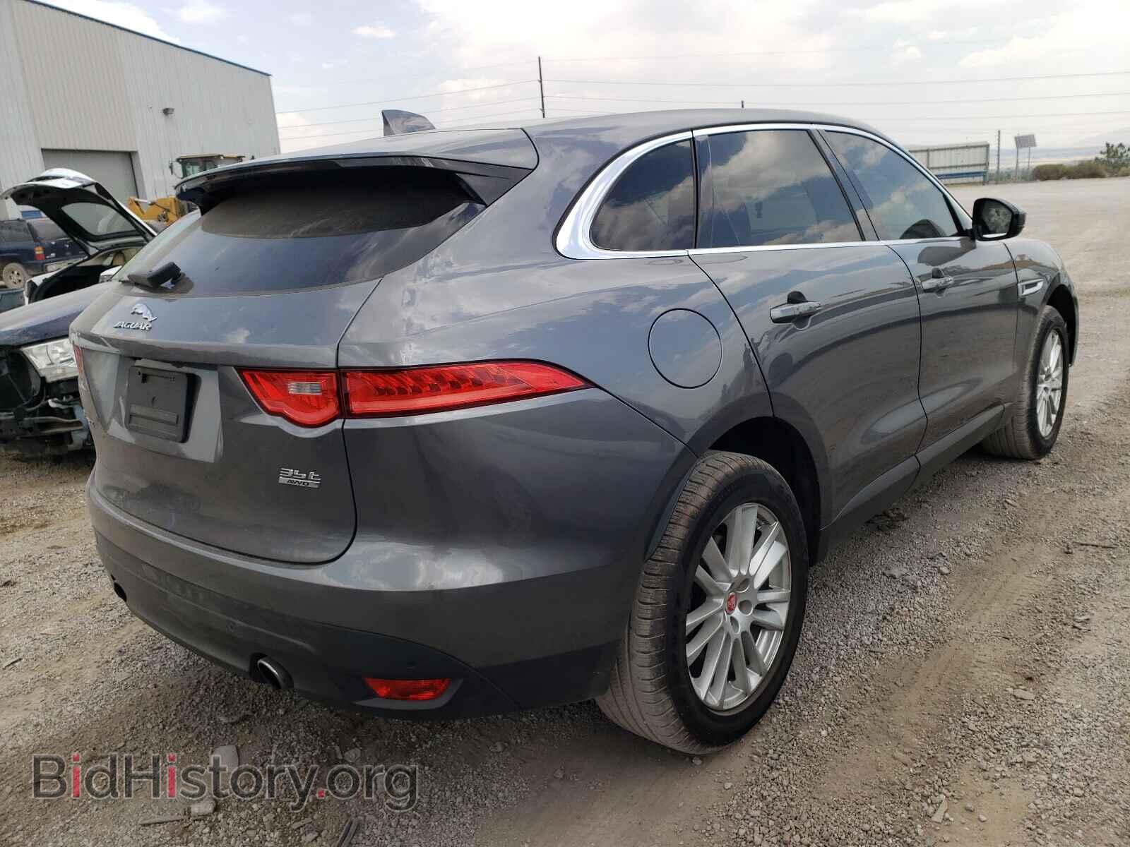 2017 JAGUAR F-PACE - VIN: SADCK2BVXHA899021 - Photo 4
