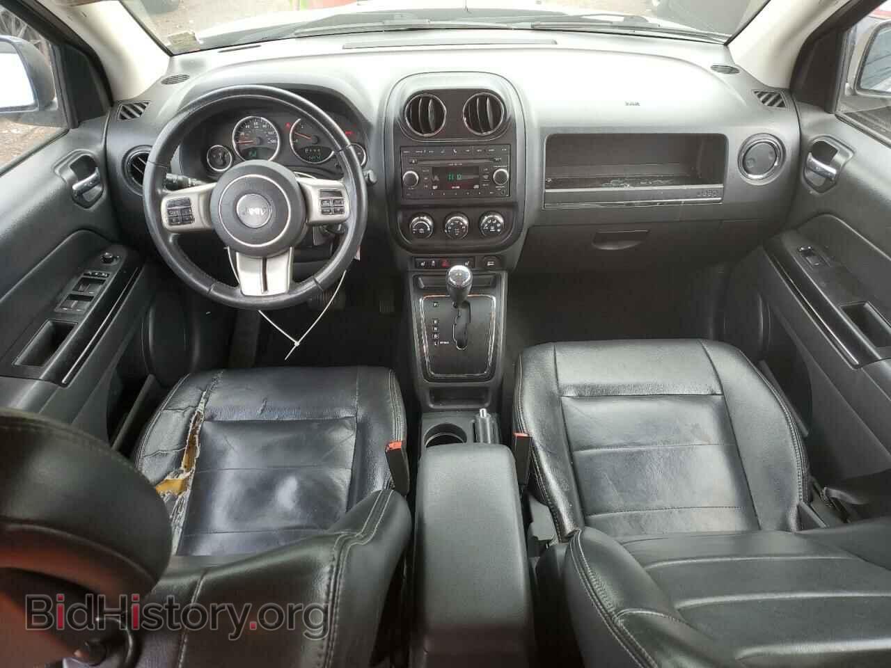 2011 JEEP COMPASS - VIN: 1J4NF5FB2BD275322 - Фото 8