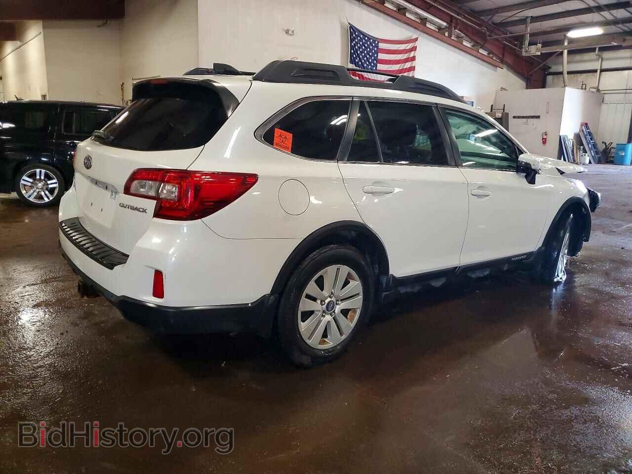 2016 SUBARU OUTBACK - VIN: 4S4BSBFC3G3235643 - Фото 3
