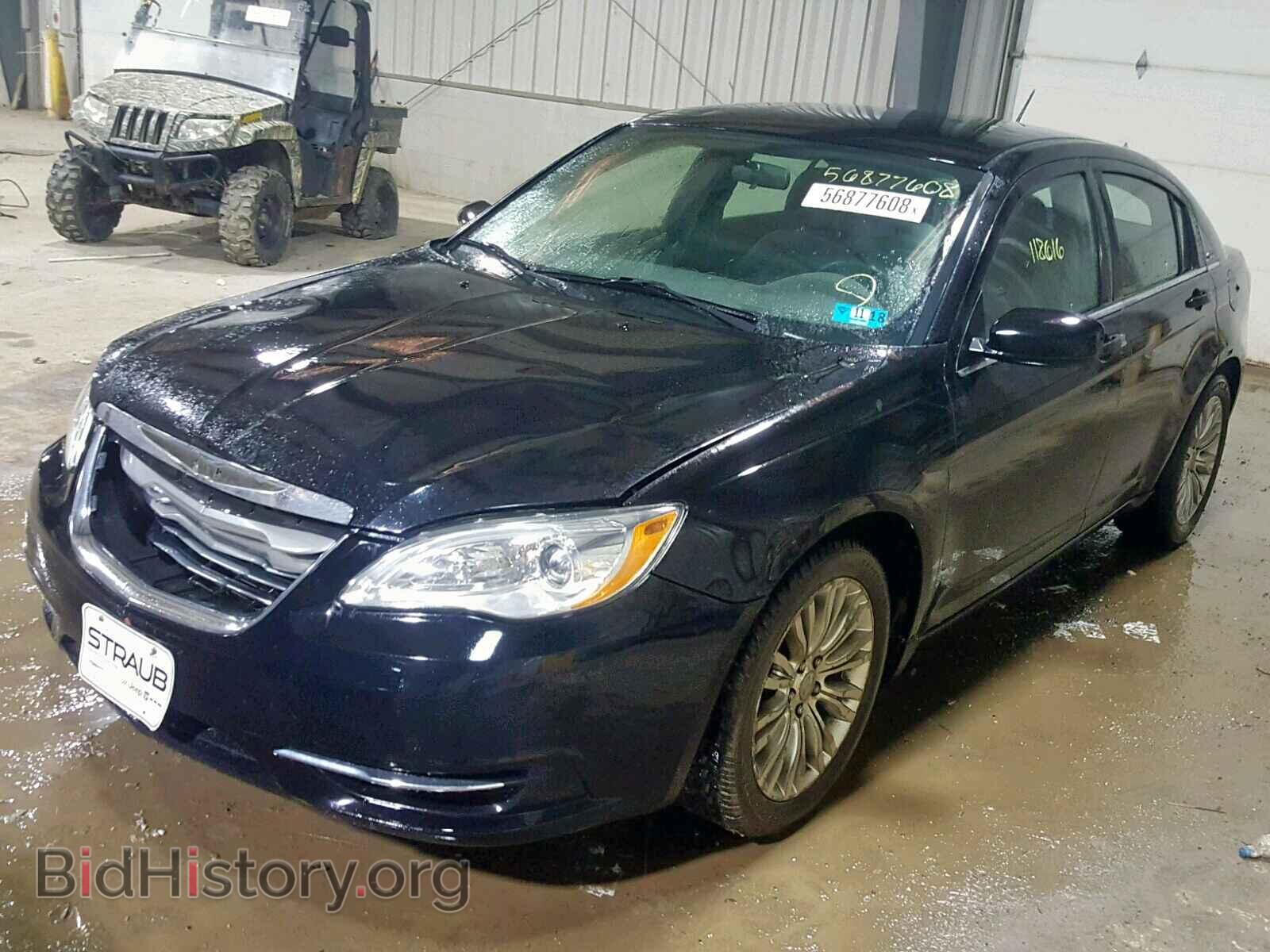 2012 CHRYSLER 200 - VIN: 1C3CCBAB9CN257055 - Фото 2