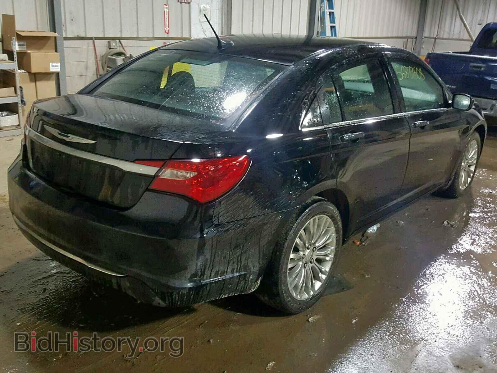 2012 CHRYSLER 200 - VIN: 1C3CCBAB9CN257055 - Фото 4