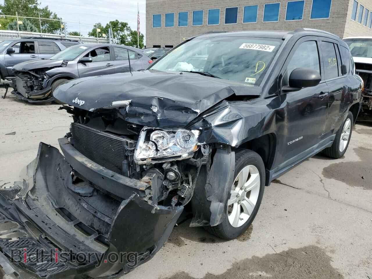 2011 JEEP COMPASS - VIN: 1J4NT1FA1BD225035 - Photo 2