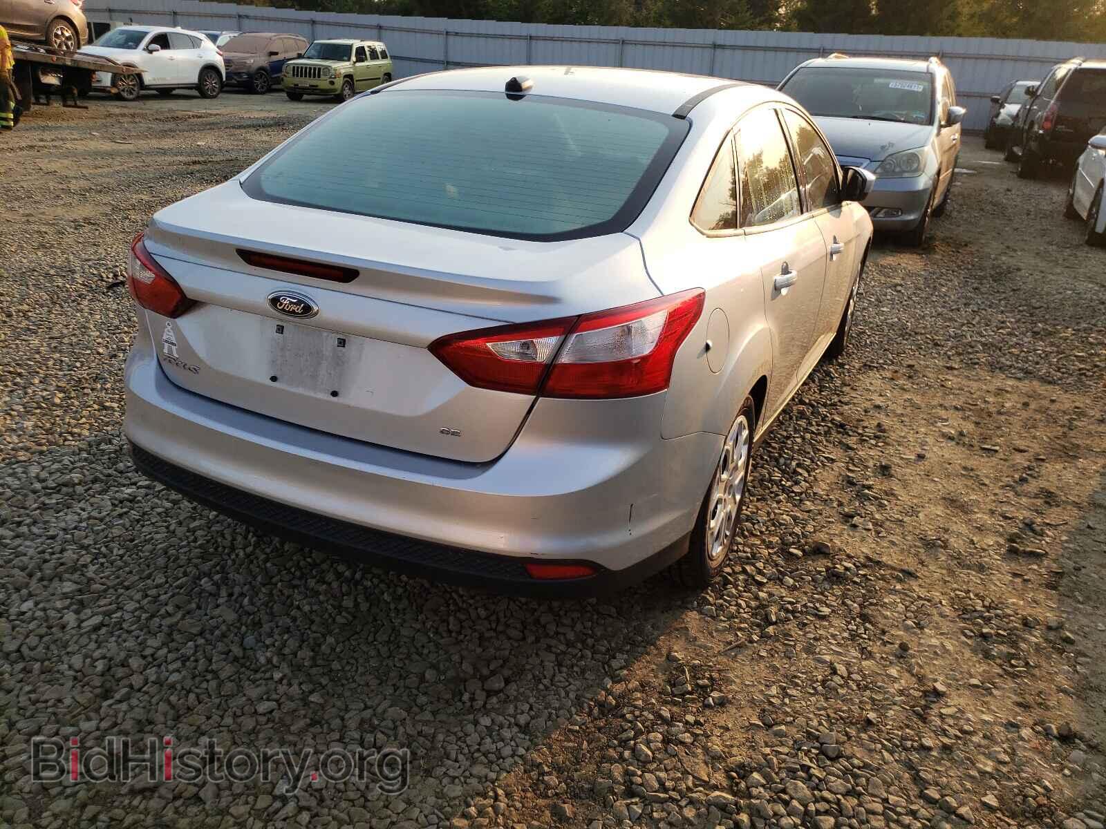 2012 FORD FOCUS - VIN: 1FAHP3F28CL419232 - Photo 4