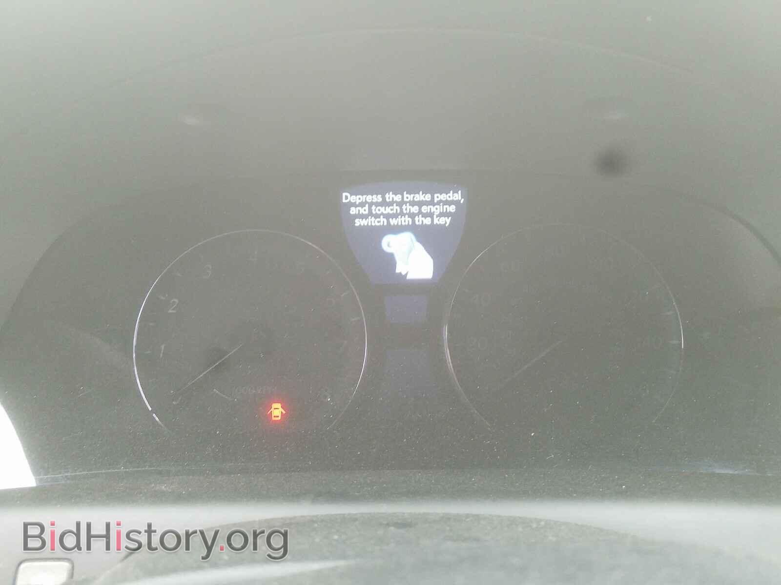 2011 LEXUS LS460 - VIN: JTHBL5EF7B5105021 - Photo 8
