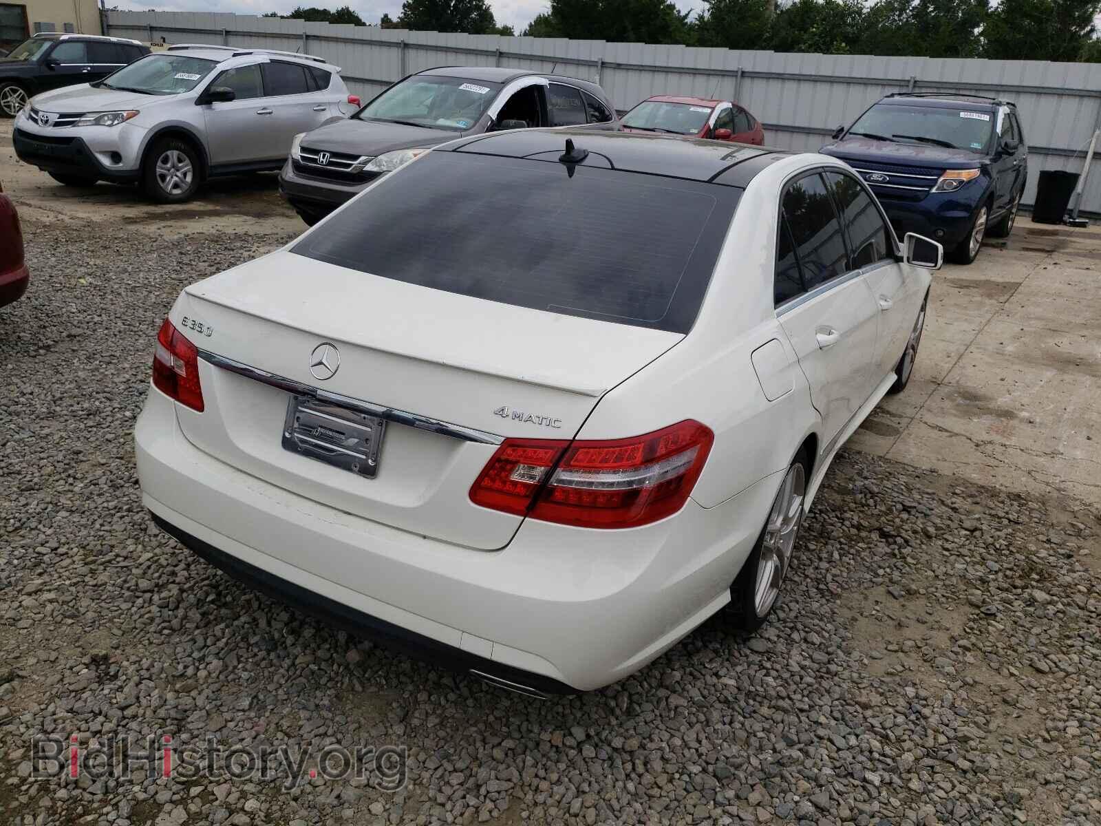 2011 MERCEDES-BENZ E-CLASS - VIN: WDDHF8HB0BA338555 - Фото 4