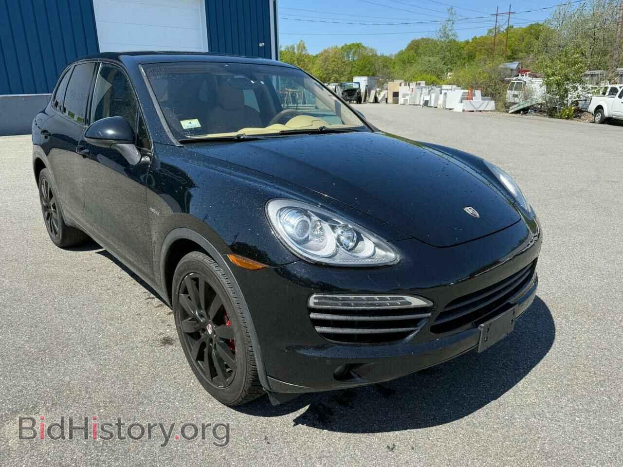 Photo WP1AE2A28CLA94048 - PORSCHE CAYENNE 2012