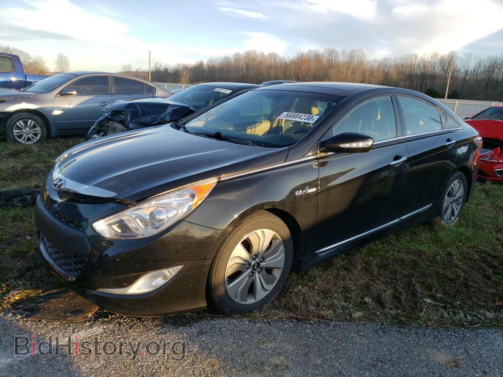 2014 HYUNDAI SONATA - VIN: KMHEC4A40EA104930 - Фото 2