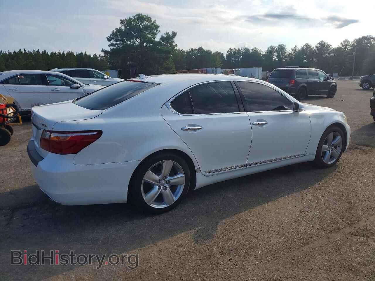 2012 LEXUS LS460 - VIN: JTHBL5EF6C5111801 - Photo 3