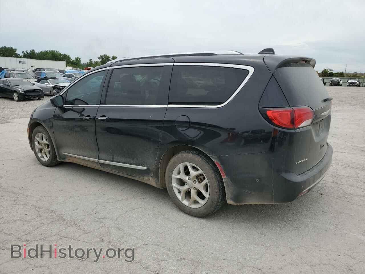 2017 CHRYSLER PACIFICA - VIN: 2C4RC1EG9HR821898 - Photo 2