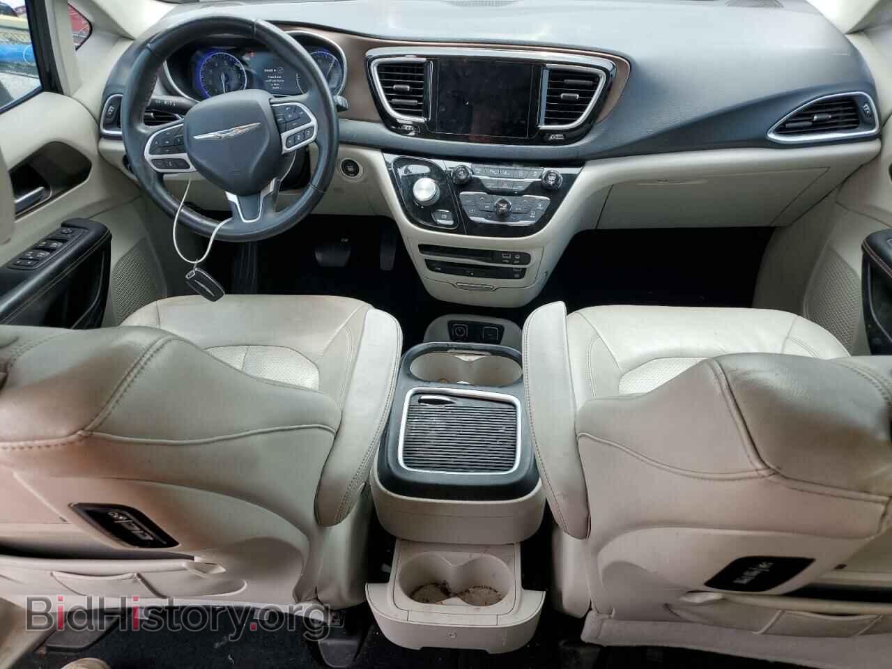 2017 CHRYSLER PACIFICA - VIN: 2C4RC1EG9HR821898 - Photo 8