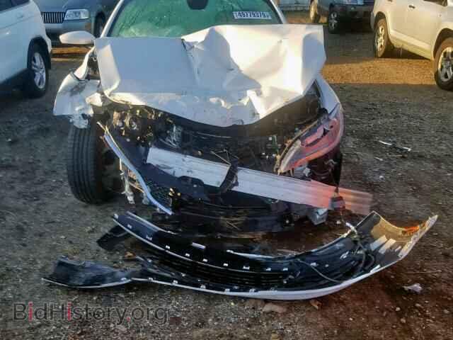 2015 CHRYSLER 200 - VIN: 1C3CCCABXFN557925 - Фото 9